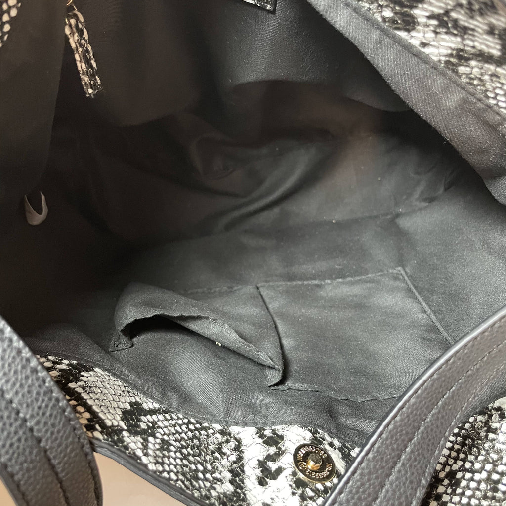 River Island Purple & Black Suede Shoulder Bag | Gently Used |