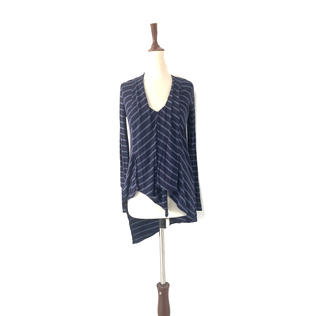 BCBGMAXAZARIA Navy Striped Top | Like New |