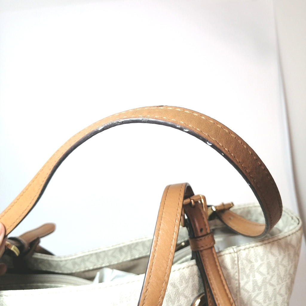 Michael Kors Vanilla Jet Set Item East West Signature Tote | Pre Loved |