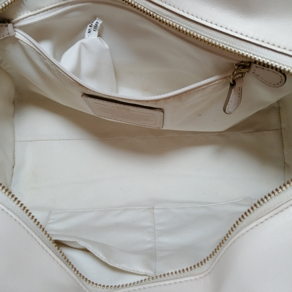 Coach Cream Pebbled Leather Tote | Gently Used |