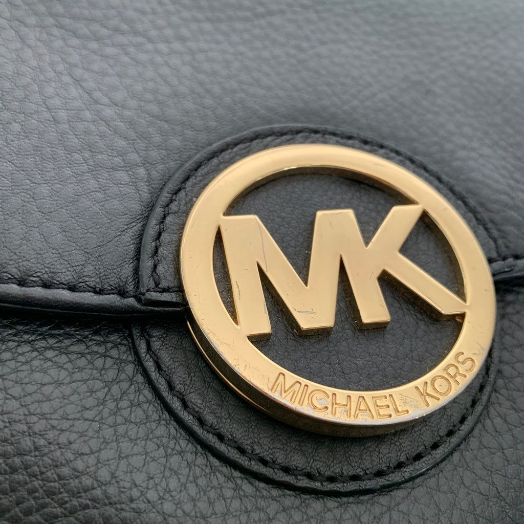 Michael Kors Black Leather Crossbody Bag | Pre Loved |