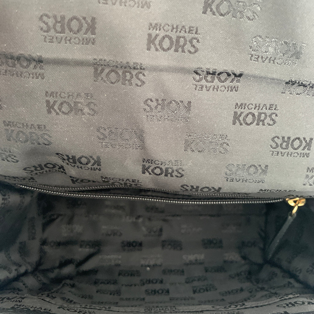 Michael Kors Black Leather Crossbody Bag | Pre Loved |