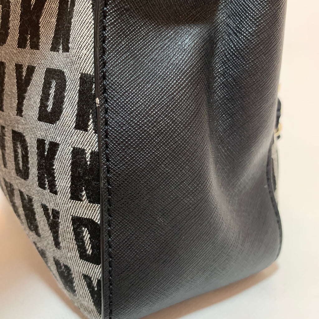 DKNY Grey & Black Logo Shoulder Bag | Gently Used |