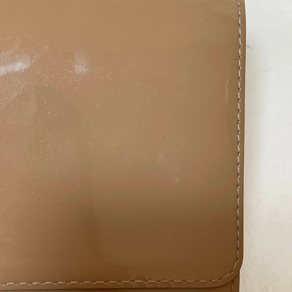 Louis Vuitton Nude Vernis Leather Louise Clutch Bag - Yoogi's Closet