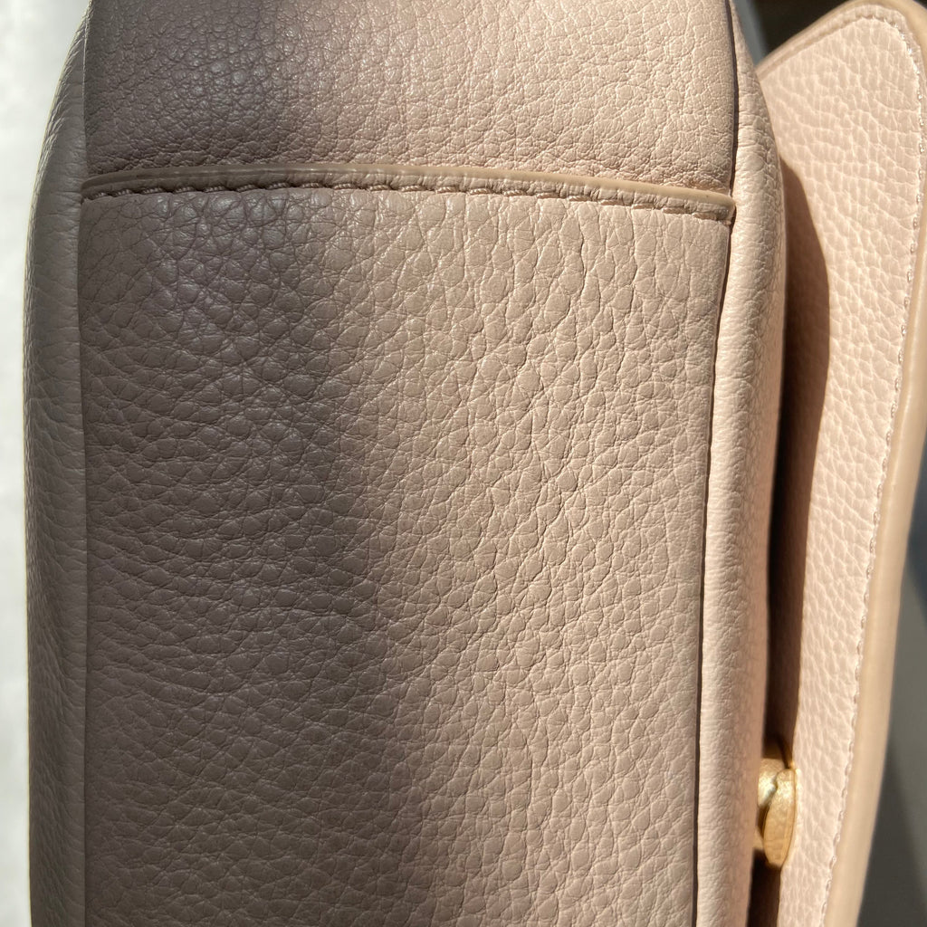 Tory Burch 'Bombe' Light Pink Pebbled Leather Flap Shoulder Bag | Pre Loved |