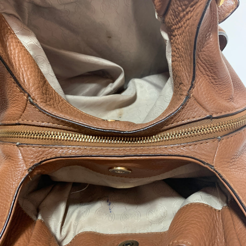Michael Kors Tan Pebbled Leather Shoulder Bag | Pre Loved |