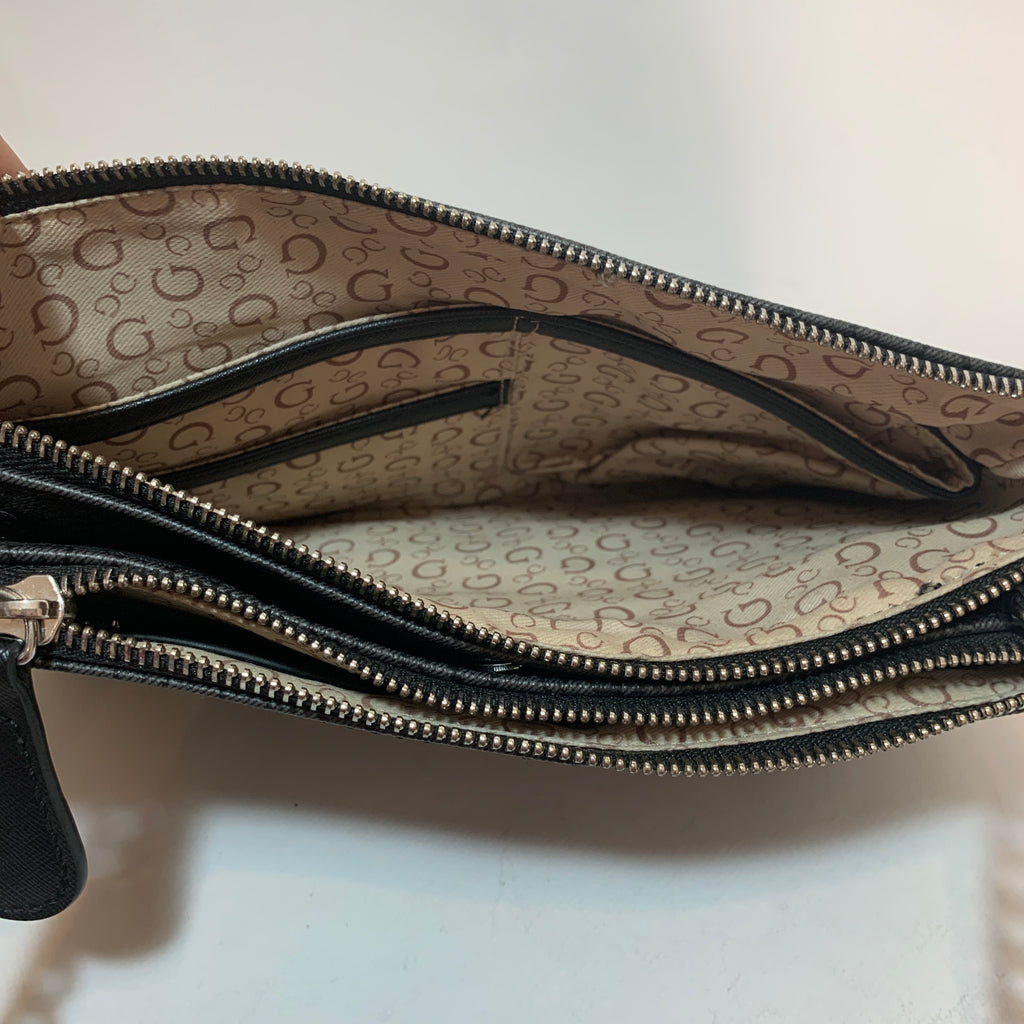 Guess Grey & Black Monogram Crossbody Bag | Gently Used |