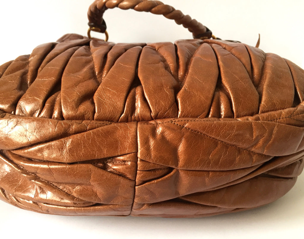 Miu Miu Matelasse Pleated Leather Shoulder Bag | Pre Loved | - Secret Stash