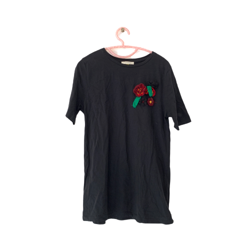 ZARA Black T-Shirt with Knit Flowers