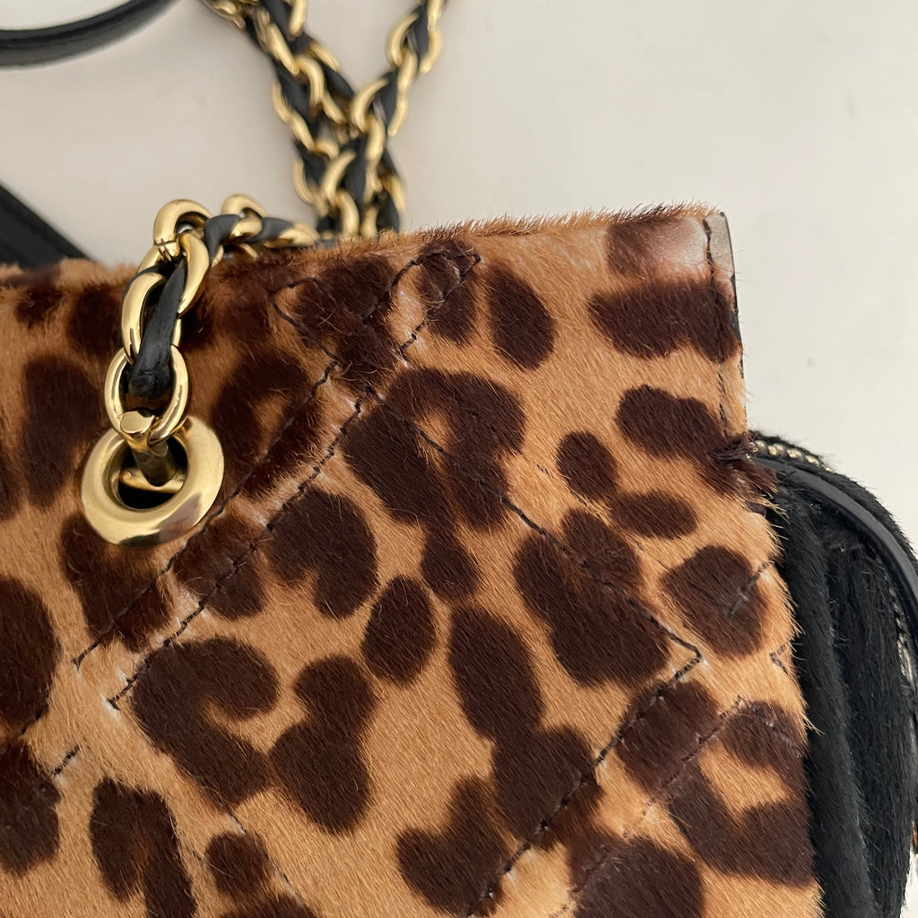 Salvatore Ferragamo Cheetah Print Shoulder Bag | Pre Loved |