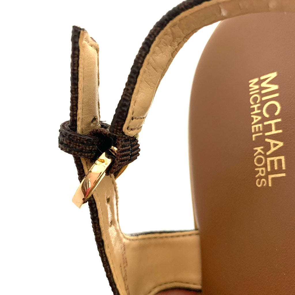 Michael Kors Monogram Thong Sandals | Like New |