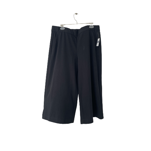 GAP Black Cropped Pants | Brand New |
