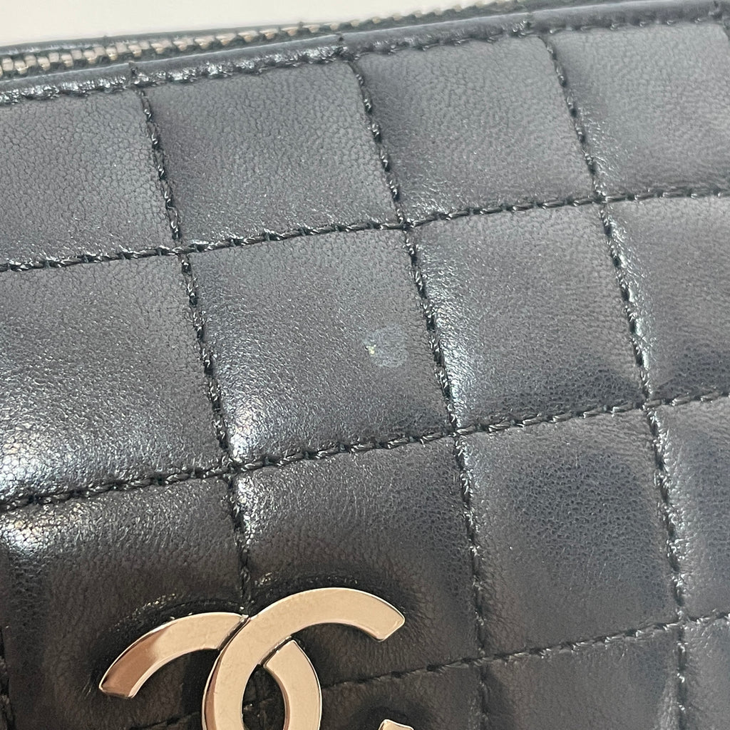 Chanel Black Lambskin Leather Chocolate Bar Baguette Bag | Gently Used |