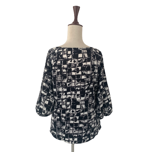 Ann Taylor Black & White Printed Blouse |  Gently Used |