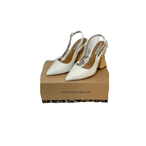River island sales white pumps