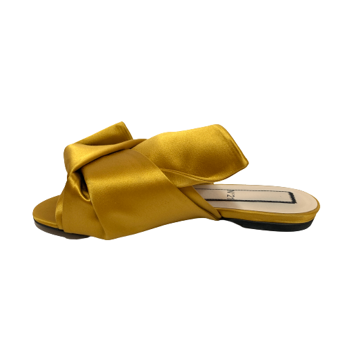 N°21 Mustard Satin Knotted Flat Sandals | Gently Used |