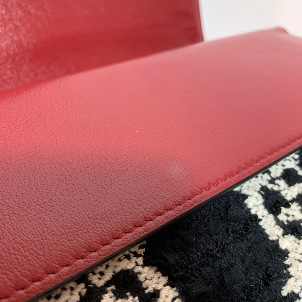 Gucci Tweed Dionysus Shoulder Bag | Gently Used |