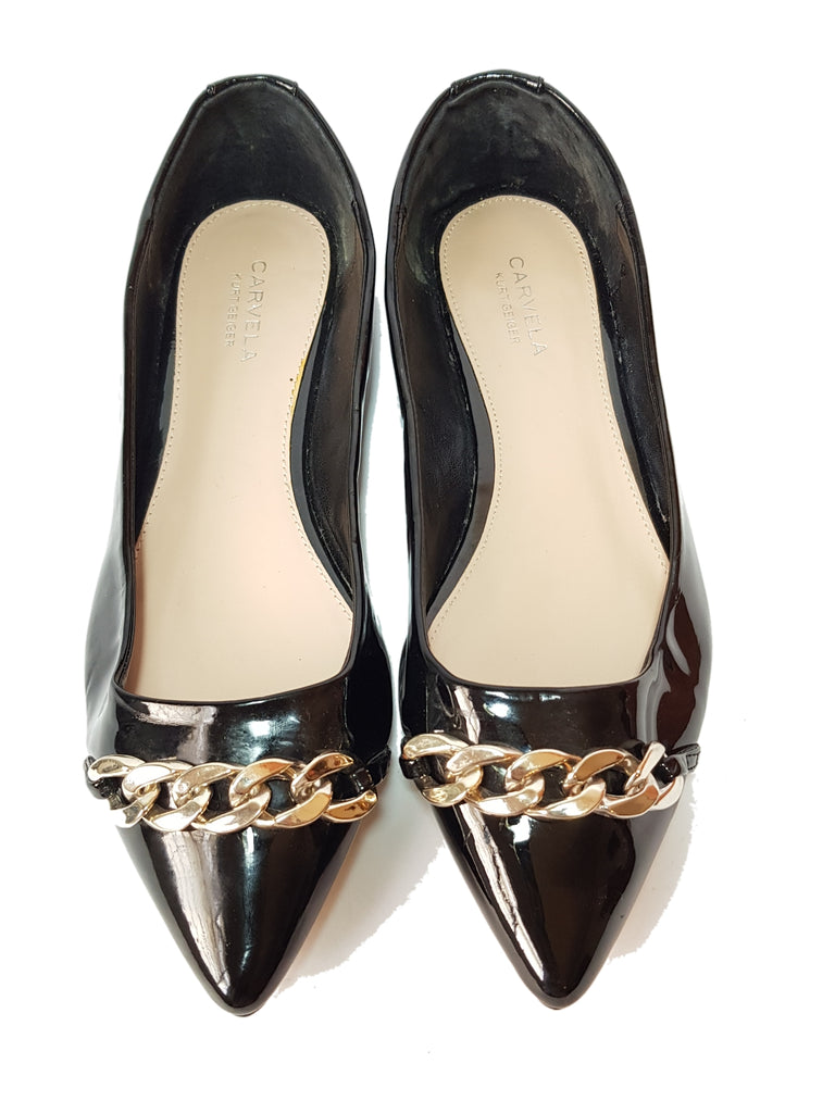 Kurt Geiger Black Patent Leather with Chain Pointed Pumps | Gently Used |