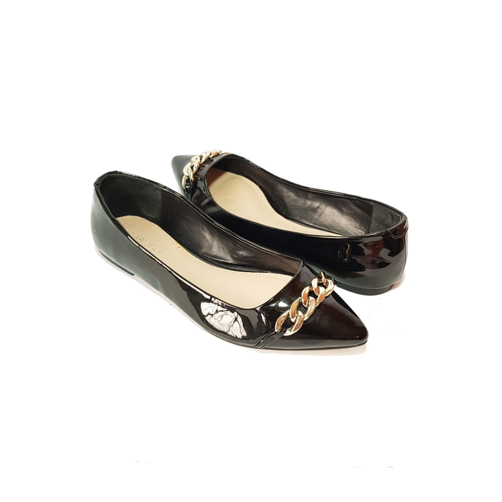 Kurt Geiger Black Patent Leather with Chain Pointed Pumps | Gently Used |