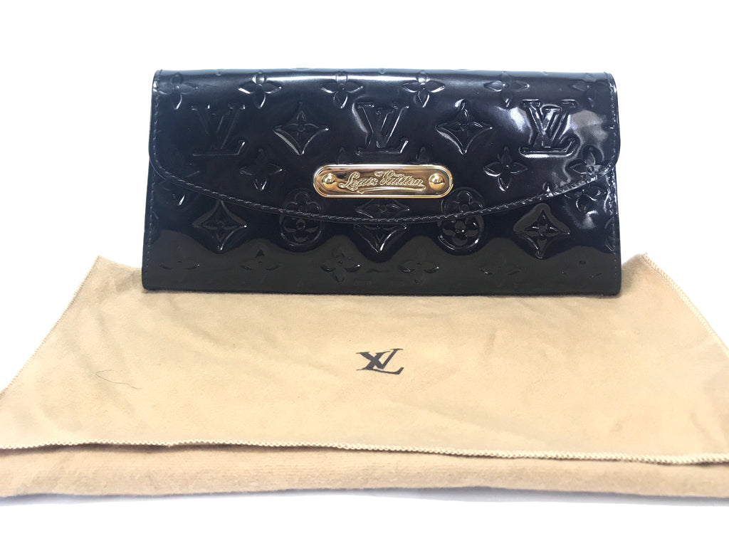 Louis Vuitton Oxblood Monogram Vernis 'Sunset Boulevard' Clutch | Gently Used |