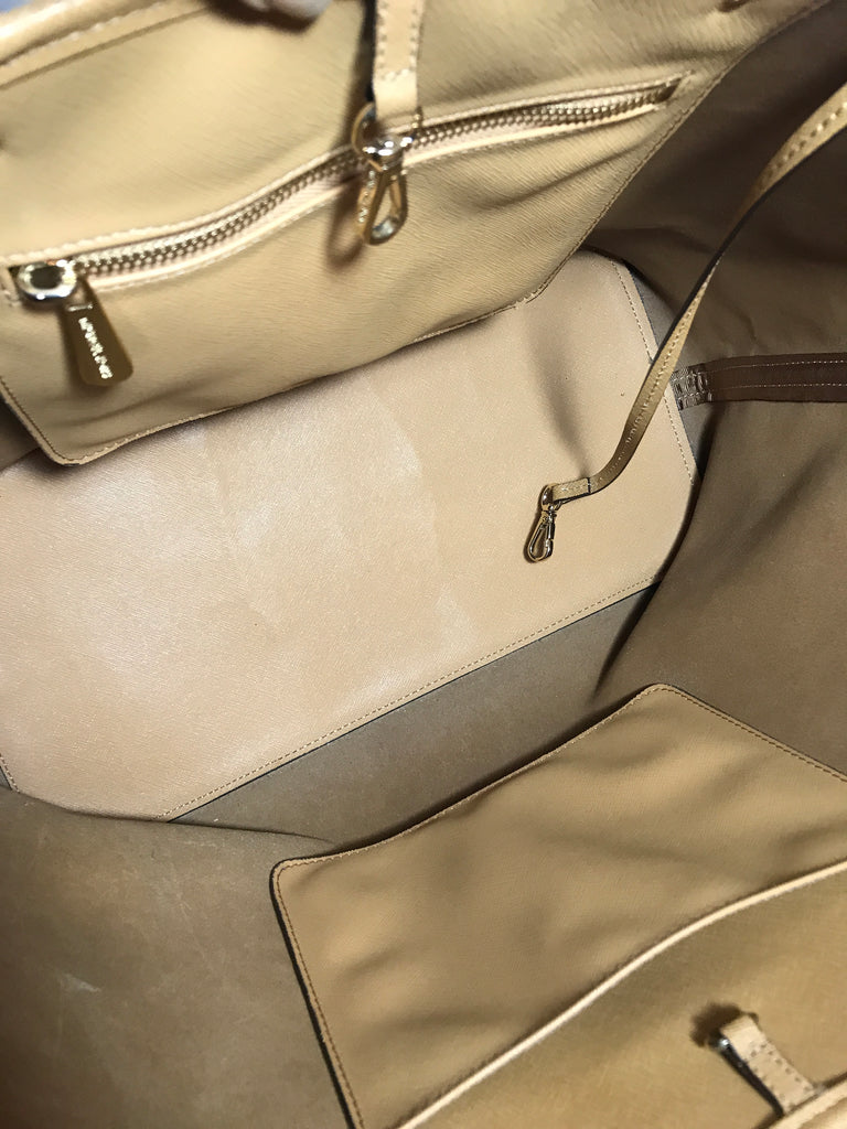 Michael Kors Jet Set Beige Saffiano Leather Tote | Gently Used |