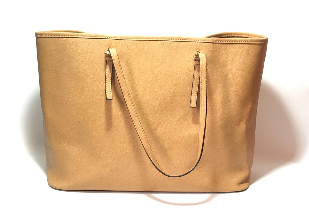 Michael Kors Jet Set Beige Saffiano Leather Tote | Gently Used |
