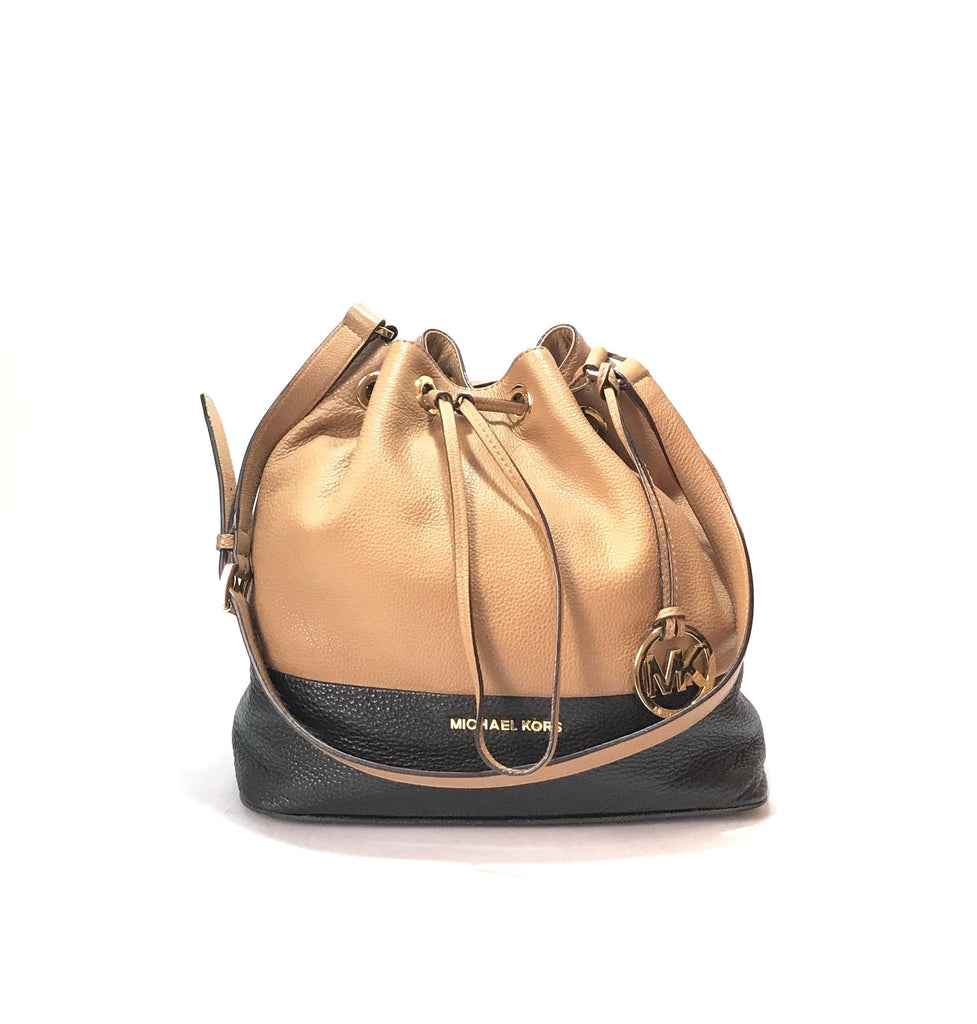 Michael Kors JULES Tan & Black Bucket Bag | Pre Loved |