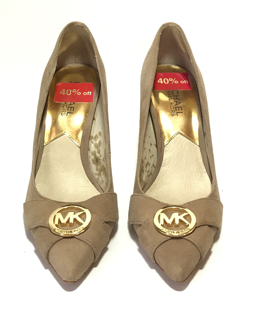 Michael Kors Beige Suede Pumps | Pre Loved |