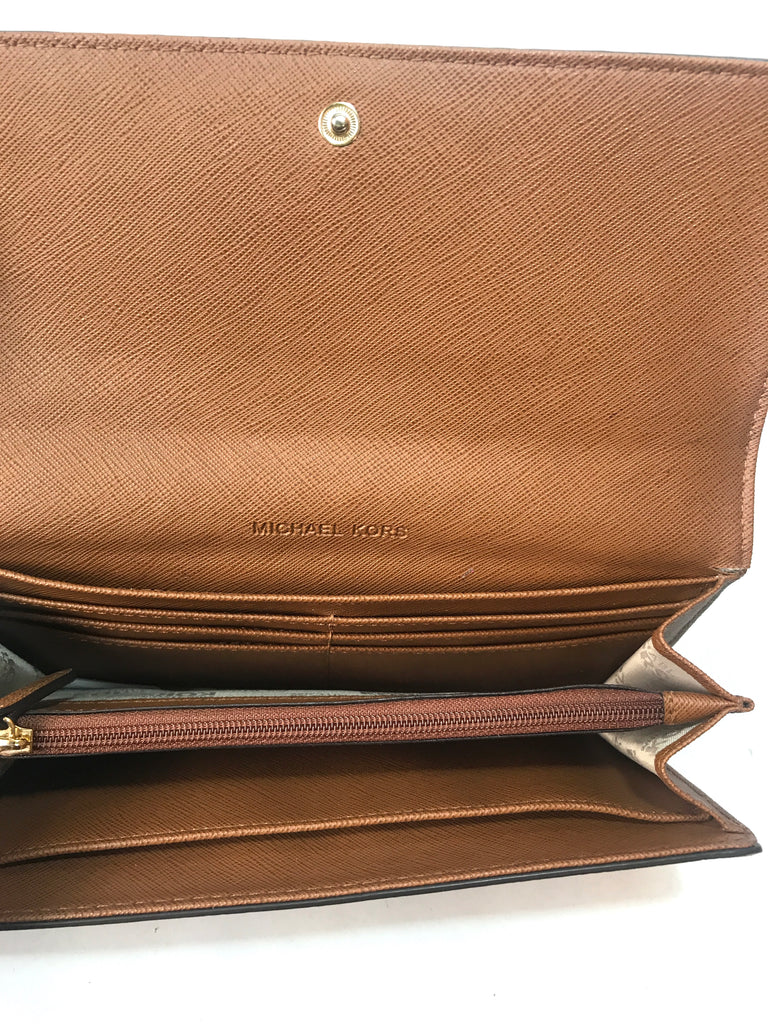 Michael Kors Tan Pebbled Leather Flat Wallet Gently Used