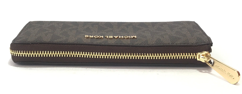 Michael Kors Monogram Jet Set Travel Wallet | Brand New |