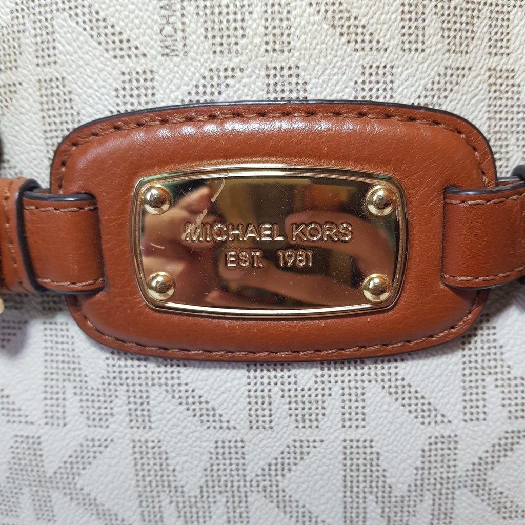 Michael Kors Monogram Vanilla Hamilton East West Satchel | Pre Loved |