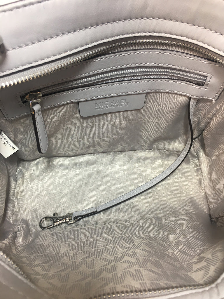 Michael Kors Grey Small SELMA Cross Body Bag  | Gently Used |