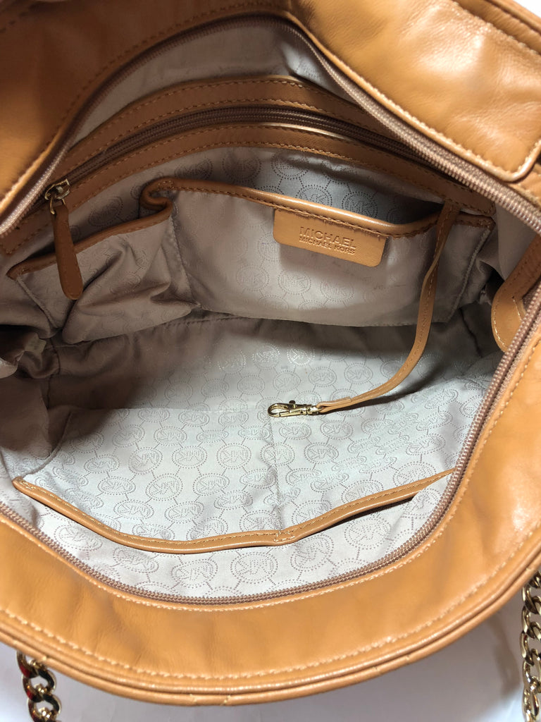 Michael Kors Tan Quilted Leather Shoulder Bag | Pre Loved |