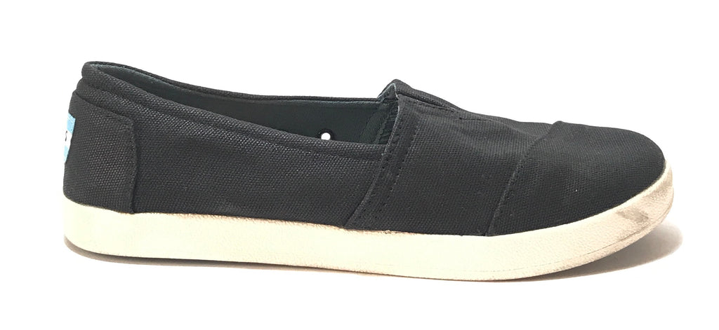 TOMS Black & White Canvas Slip-on Shoes | Gently Used |