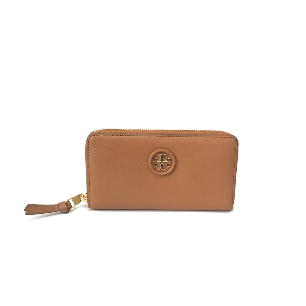 Tory Burch 'Whipstitch Logo' Zip Continental Wallet | Gently Used |
