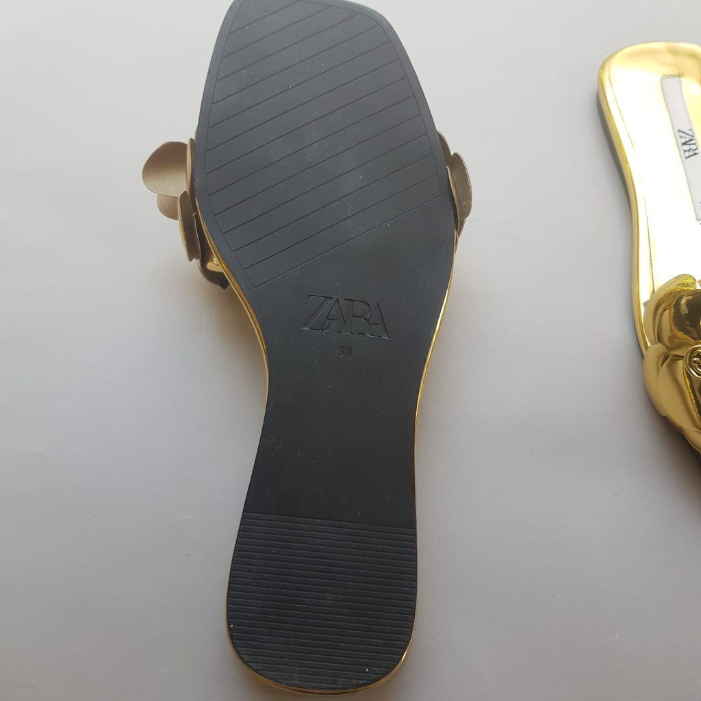 ZARA Gold Flower Slides | Gently Used |
