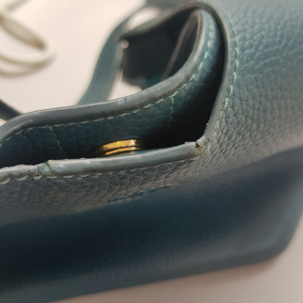 Tory Burch Teal Pebbled Leather Crossbody Bag | Pre Loved |