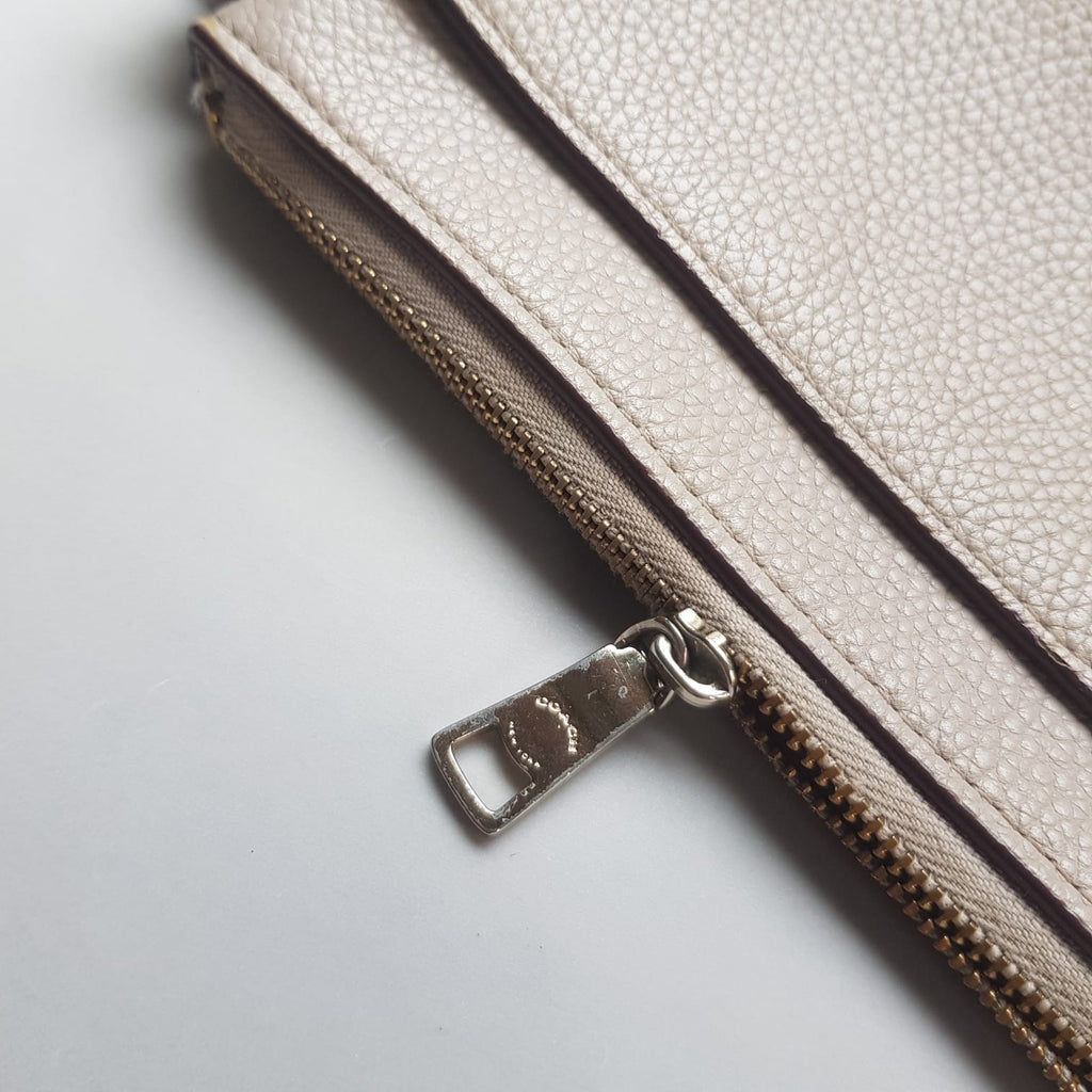 Coach Grey Pebbled Leather Crossbody Bag | Pre Loved |