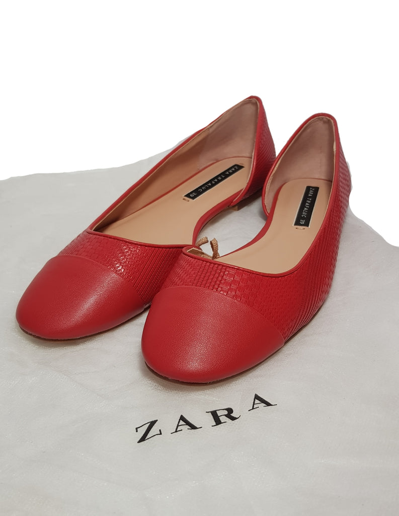 ZARA Red Round Toed Ballet Flats | Like New |