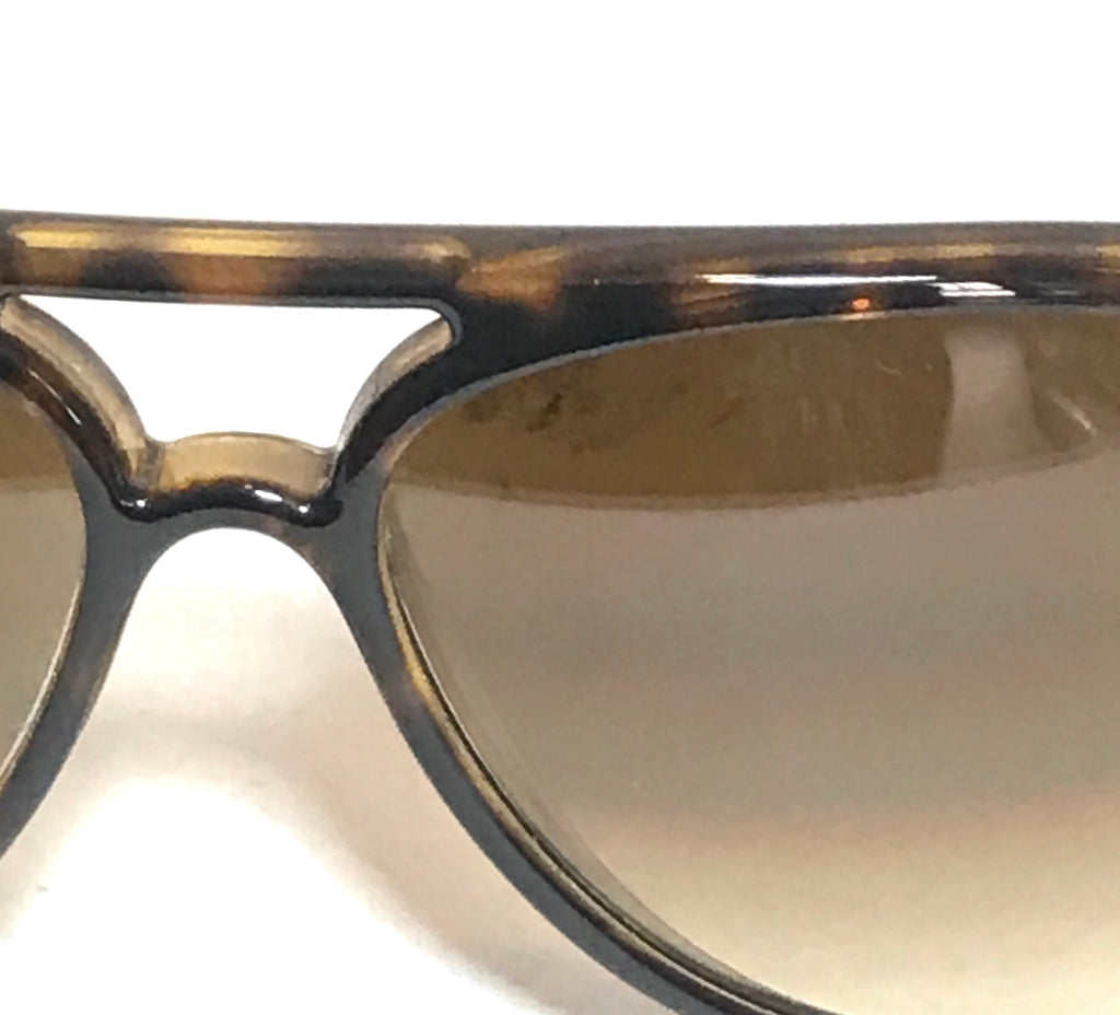 Ray-Ban Light Brown RB4125 Unisex Aviator Sunglasses | Pre Loved |