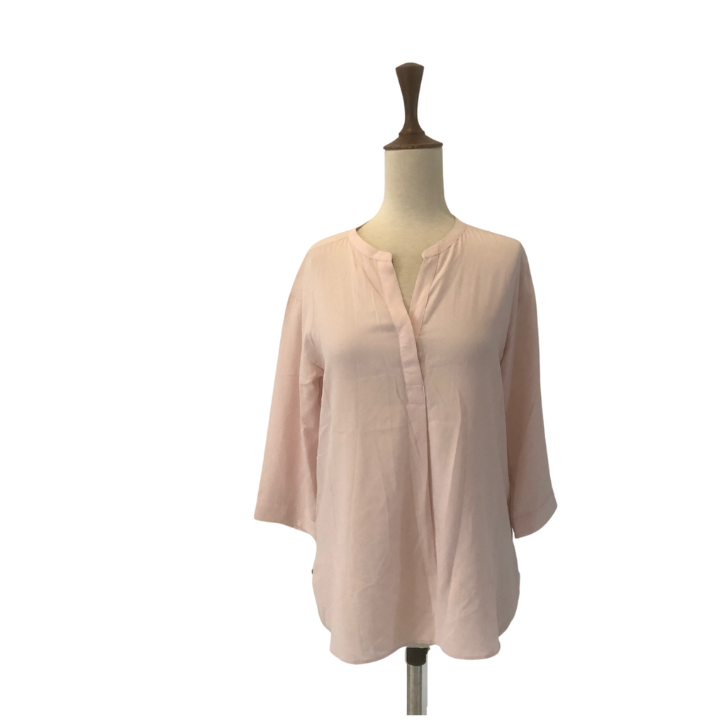 Uniqlo Baby Pink V-neck Blouse | Pre Loved |